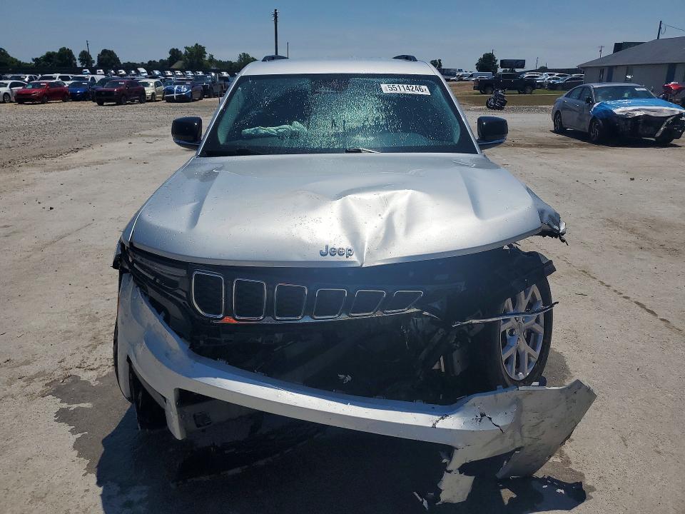 Продажа на аукционе авто 2022 Jeep Grand Cherokee, vin: 1C4RJJBG5N8618492, номер лота: 55114246