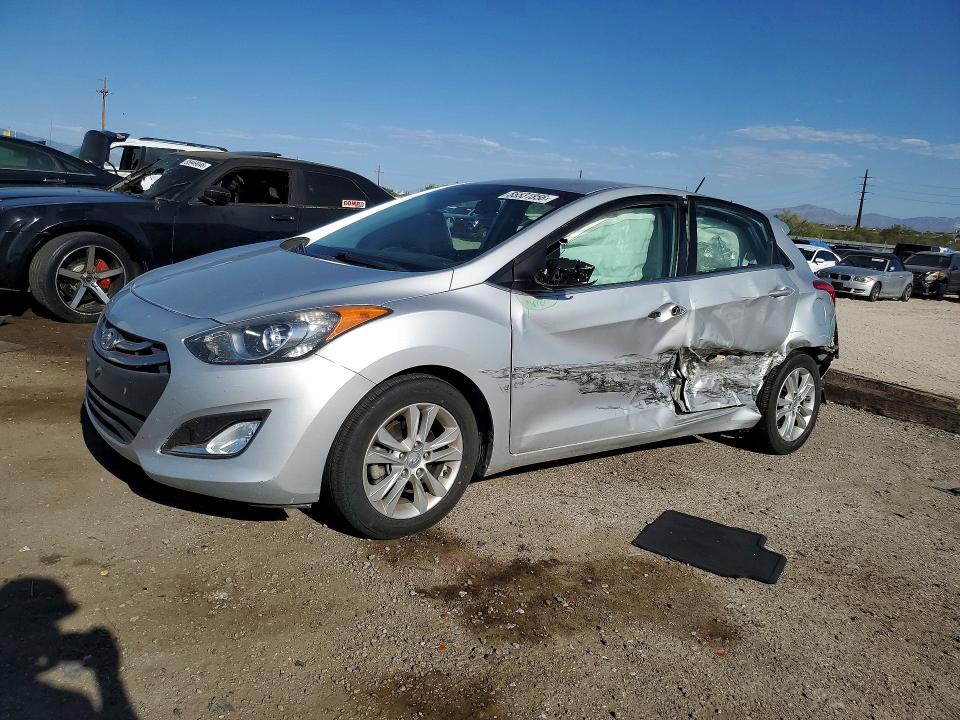 2014 Hyundai Elantra Gt მანქანა იყიდება აუქციონზე, vin: KMHD35LH7EU194674, აუქციონის ნომერი: 55531856