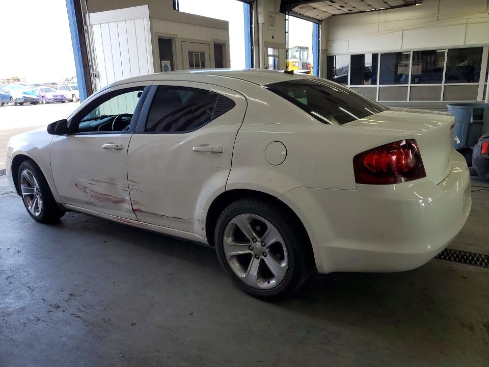 57414646 :رقم المزاد ، 1B3BD1FB3BN557326 vin ، 2011 Dodge Avenger مزاد بيع