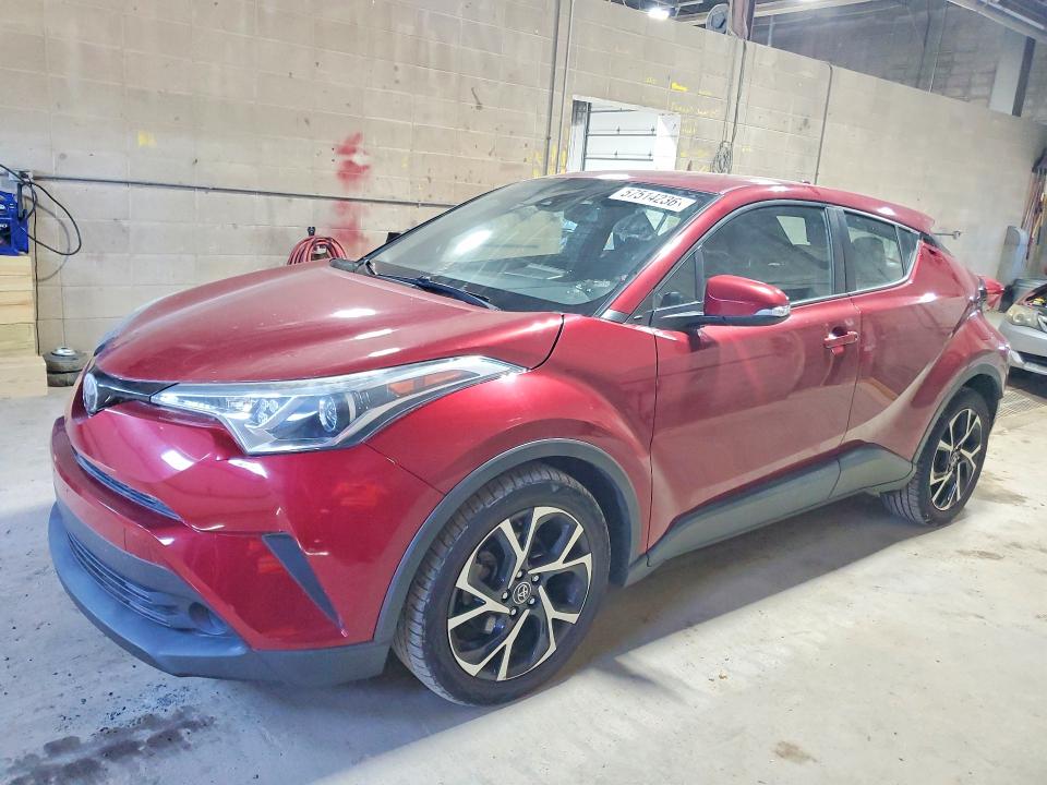 57514236 :رقم المزاد ، NMTKHMBX0JR054642 vin ، 2018 Toyota C-hr مزاد بيع