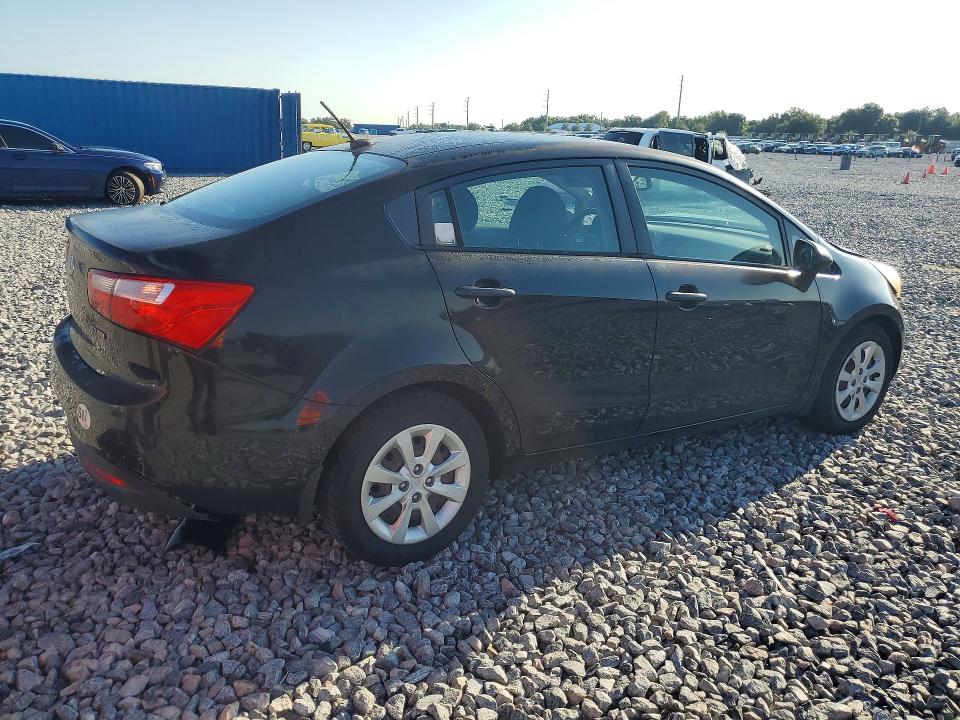 58651836 :رقم المزاد ، KNADN4A30C6075704 vin ، 2012 Kia Rio مزاد بيع