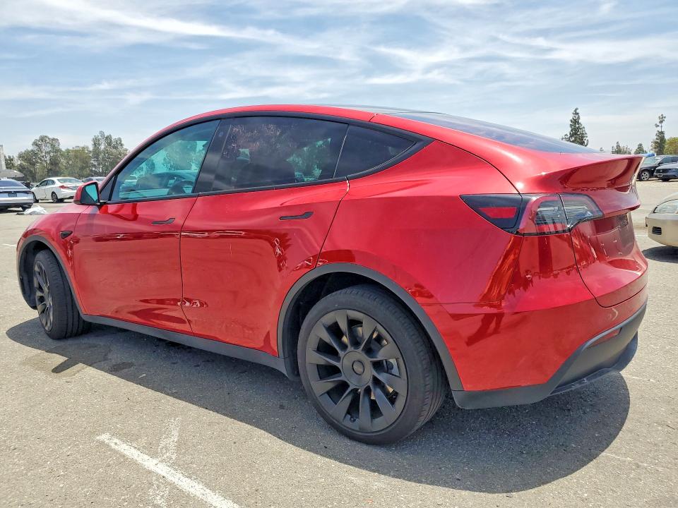 56084176 :رقم المزاد ، 7SAYGDEE8PA041921 vin ، 2023 Tesla Model Y مزاد بيع