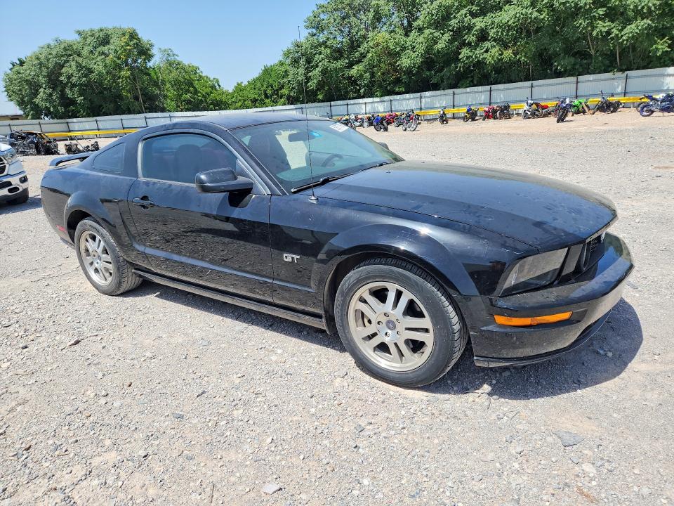 Продажа на аукционе авто 2005 Ford Mustang, vin: 1ZVFT82H855235952, номер лота: 59237796