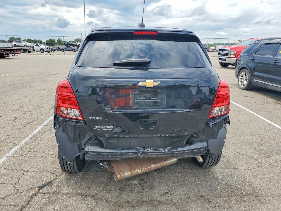 58617076 :رقم المزاد ، KL7CJKSB5MB318997 vin ، 2021 Chevrolet Trax مزاد بيع