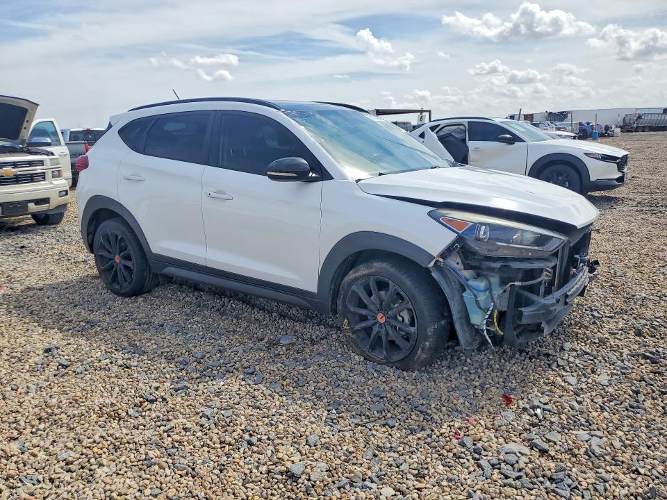 Продажа на аукционе авто 2017 Hyundai Tucson, vin: KM8J33A26HU549439, номер лота: 56163436