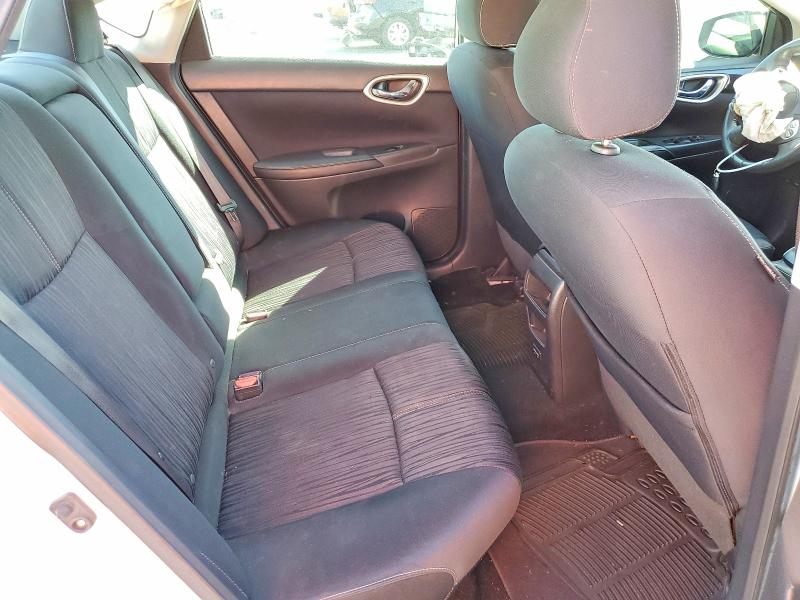 2018 Nissan Sentra მანქანა იყიდება აუქციონზე, vin: 3N1AB7APXJY216998, აუქციონის ნომერი: 57598206