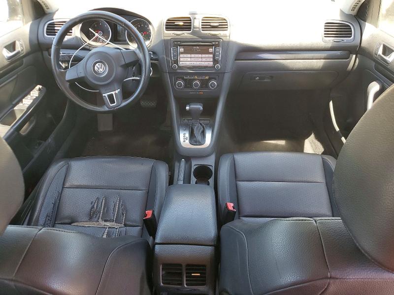 57043416 :رقم المزاد ، 3VWPZ7AJ1AM689076 vin ، 2010 Volkswagen Jetta مزاد بيع