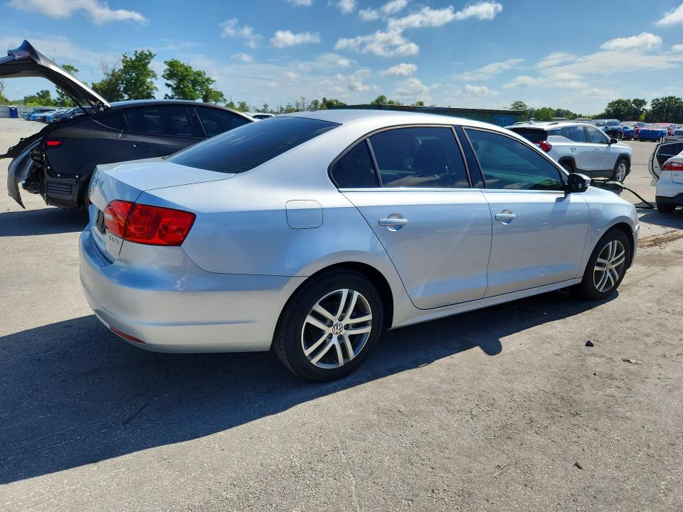 2013 Volkswagen Jetta მანქანა იყიდება აუქციონზე, vin: 3VWDX7AJ9DM254528, აუქციონის ნომერი: 56708286