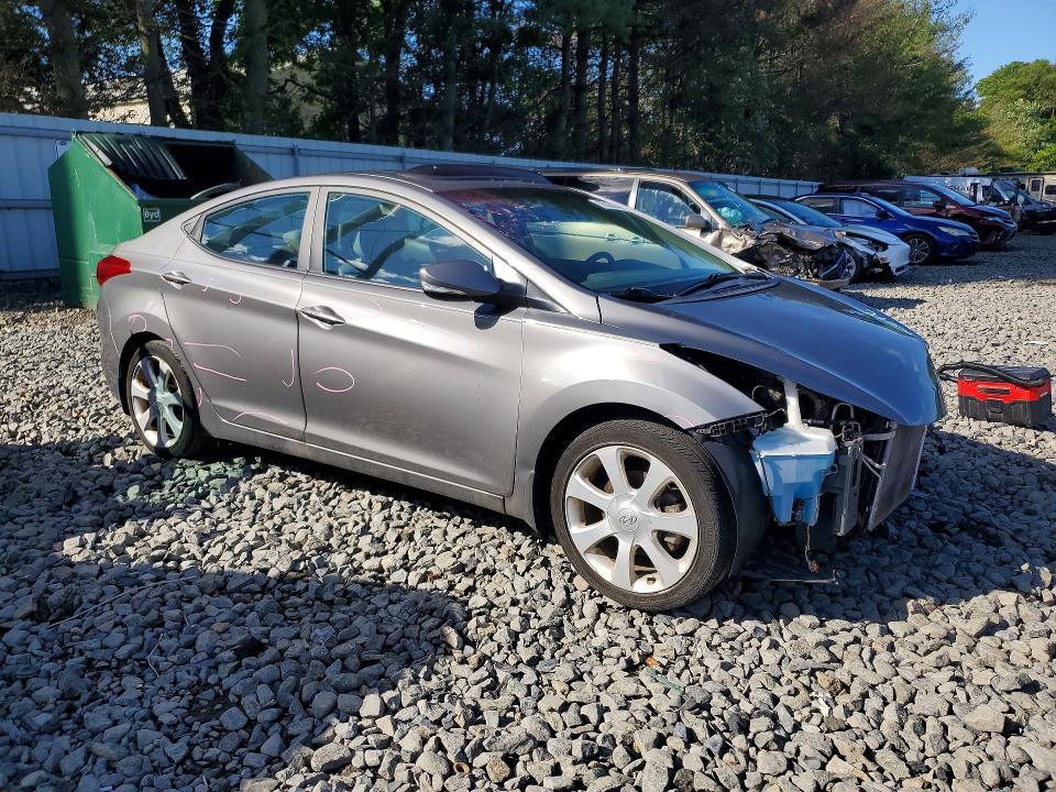 2013 Hyundai Elantra მანქანა იყიდება აუქციონზე, vin: 5NPDH4AE5DH411463, აუქციონის ნომერი: 56308646