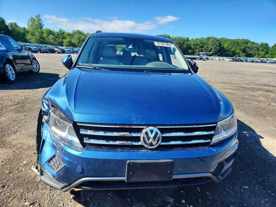 2018 Volkswagen Tiguan მანქანა იყიდება აუქციონზე, vin: 3VV2B7AX0JM178062, აუქციონის ნომერი: 57321466
