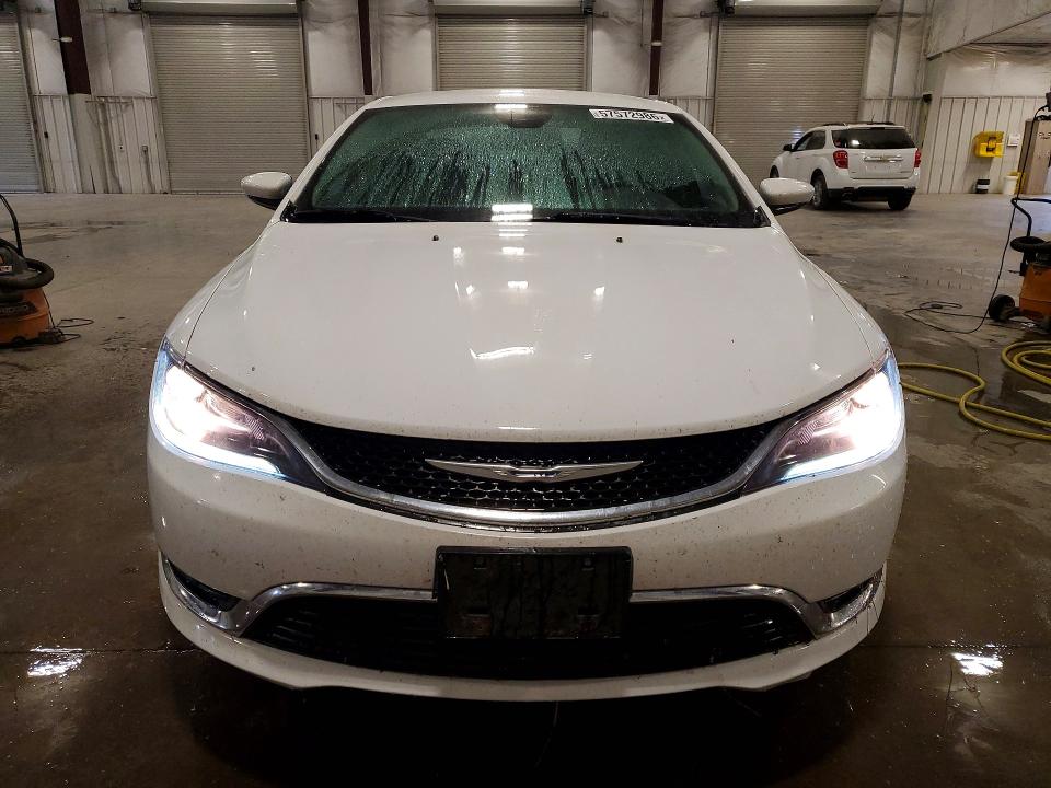 57572986 :رقم المزاد ، 1C3CCCAB6FN562197 vin ، 2015 Chrysler 200 مزاد بيع