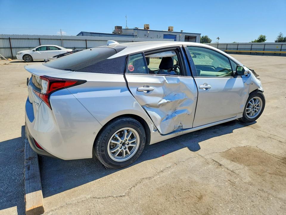 Продажа на аукционе авто 2022 Toyota Prius, vin: JTDKAMFU8N3177649, номер лота: 57430616