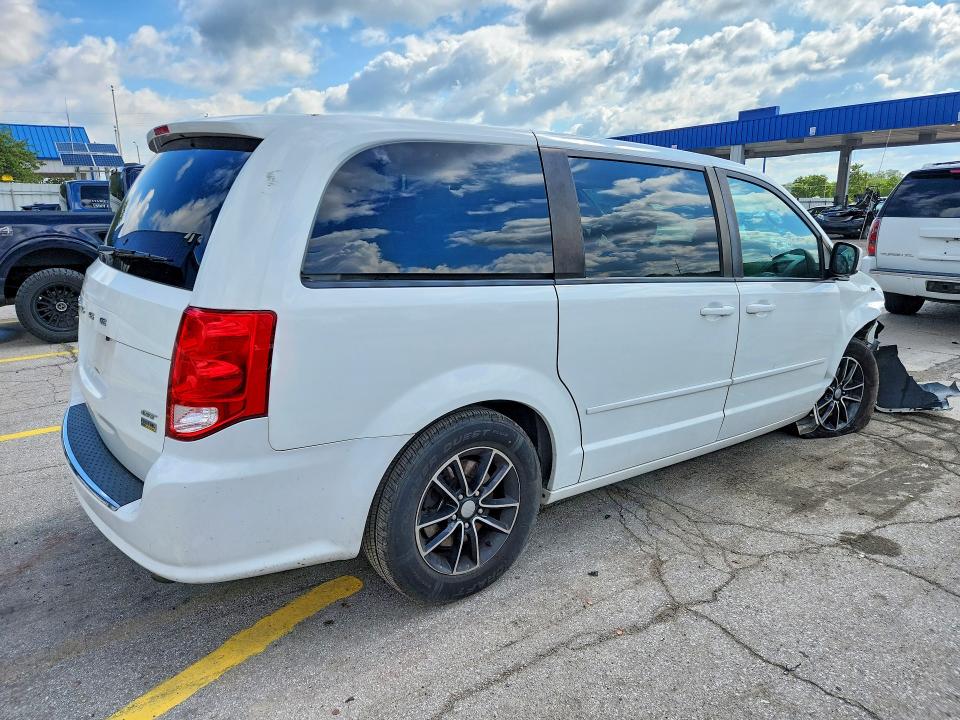 2017 Dodge Grand Caravan მანქანა იყიდება აუქციონზე, vin: 2C4RDGEG2HR754982, აუქციონის ნომერი: 57864536