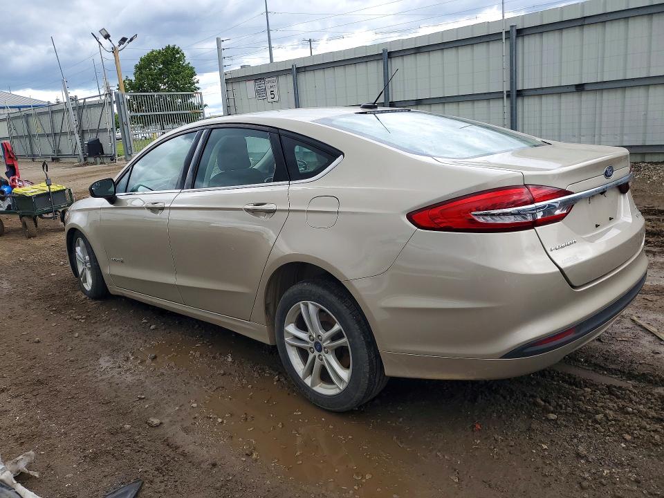 2018 Ford Fusion მანქანა იყიდება აუქციონზე, vin: 3FA6P0LU3JR274806, აუქციონის ნომერი: 57597556