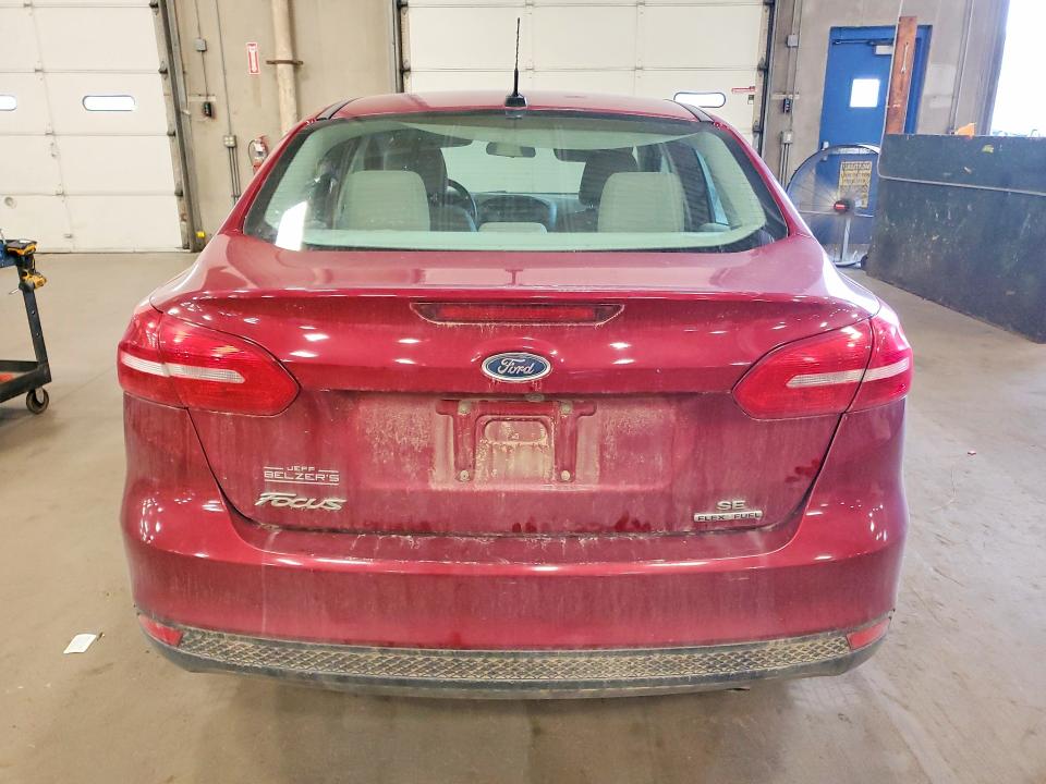 56369056 :رقم المزاد ، 1FADP3F20FL338843 vin ، 2015 Ford Focus مزاد بيع