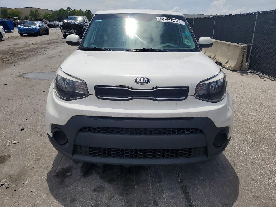 Продаж на аукціоні авто 2018 Kia Soul, vin: KNDJN2A29J7907193, номер лоту: 50186706