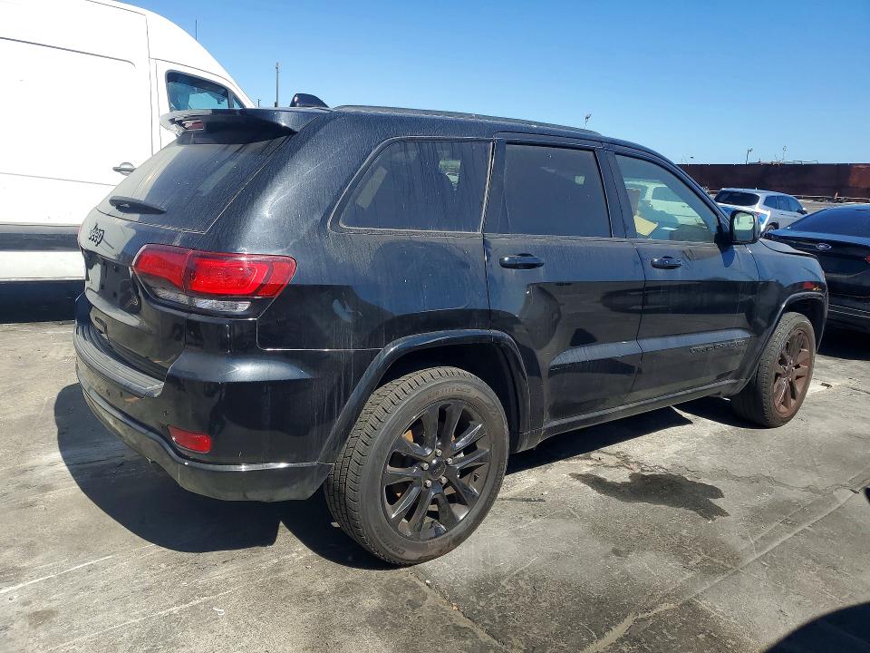 2022 Jeep Gand Chero მანქანა იყიდება აუქციონზე, vin: 1C4RJEAG3NC154785, აუქციონის ნომერი: 56851466
