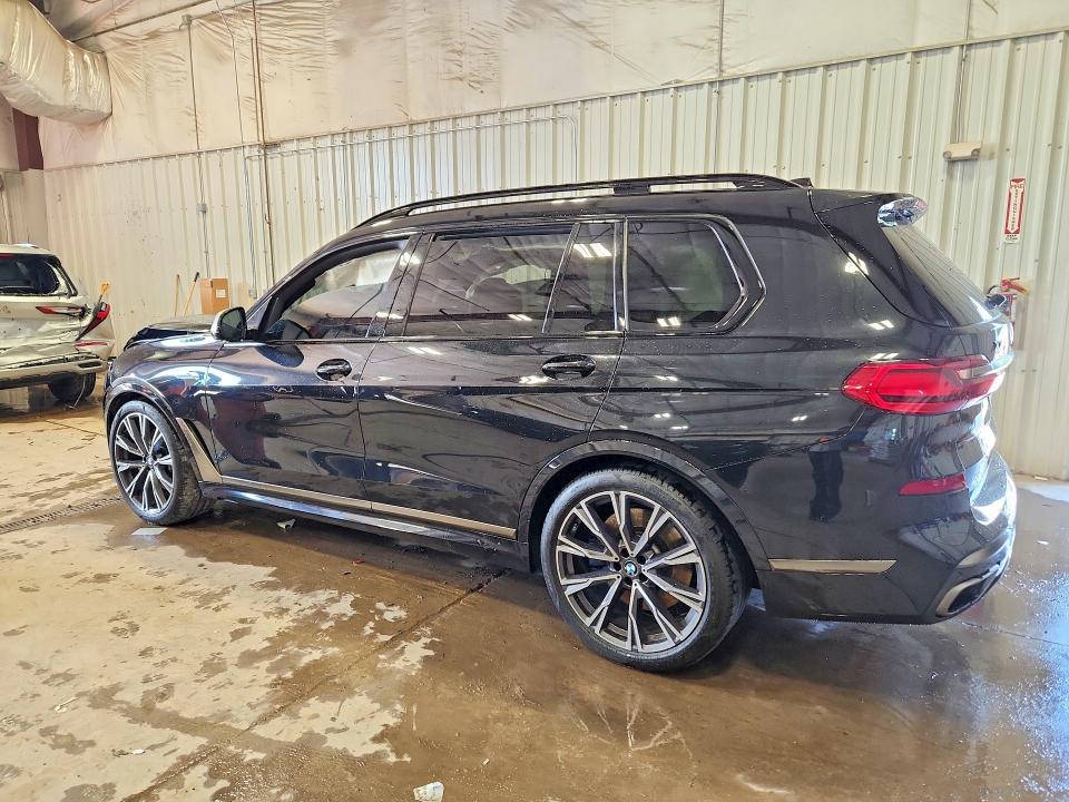 58615926 :رقم المزاد ، 5UXCX6C01L9B33388 vin ، 2020 Bmw X7 مزاد بيع