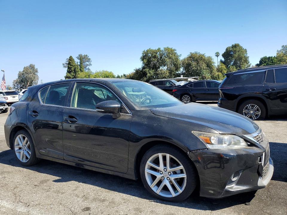 57569426 :رقم المزاد ، JTHKD5BH5F2227838 vin ، 2015 Lexus Ct مزاد بيع