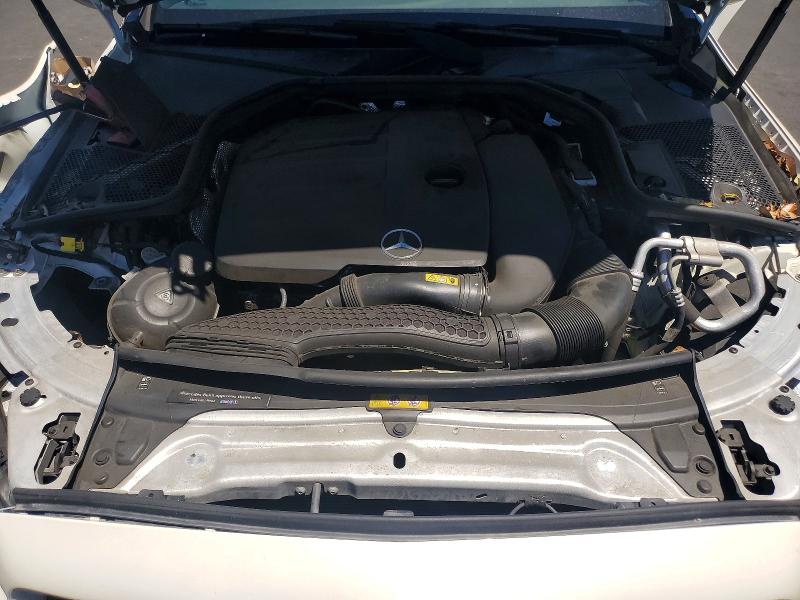 58722936 :رقم المزاد ، 55SWF8EB5LU314104 vin ، 2020 Mercedes-benz C مزاد بيع