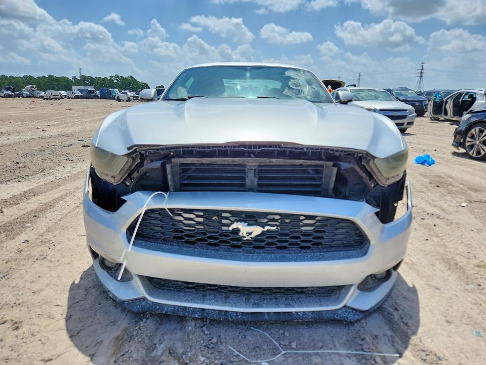 57495666 :رقم المزاد ، 1FA6P8TH8F5301249 vin ، 2015 Ford Mustang مزاد بيع
