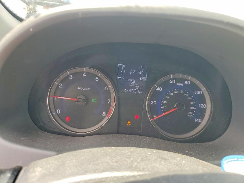 58723166 :رقم المزاد ، KMHCT4AE7HU331261 vin ، 2017 Hyundai Accent مزاد بيع