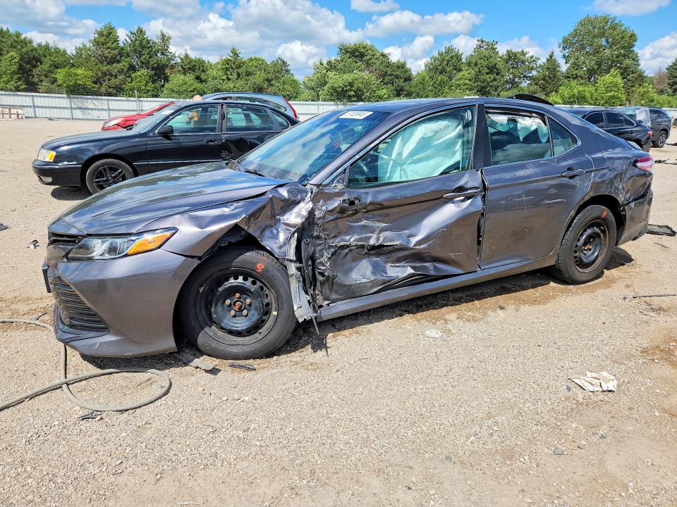 Auction sale of the 2018 Toyota Camry, vin: 4T1B31HKXJU502662, lot number: 57409946