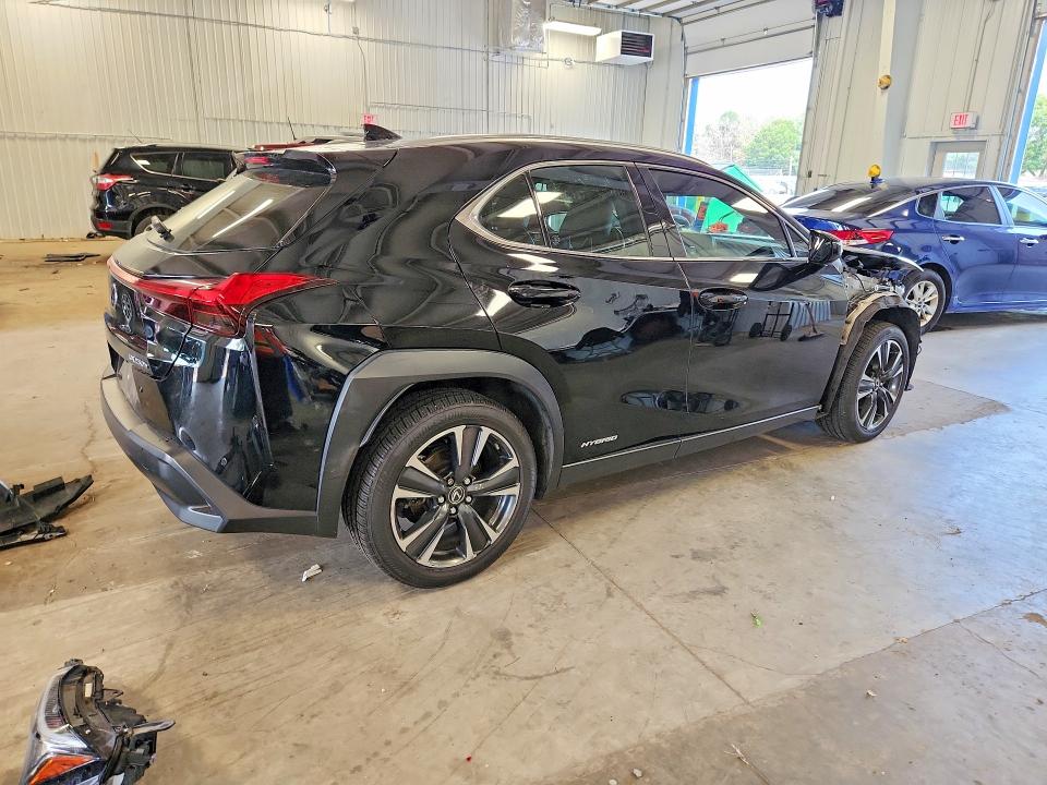 85607675 :رقم المزاد ، JTHP9JBH4M2041981 vin ، 2021 Lexus Ux مزاد بيع