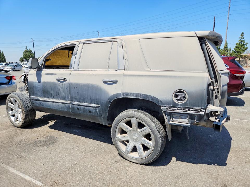 Продажа на аукционе авто 2017 Cadillac Escalade, vin: 1GYS4BKJ3HR199402, номер лота: 58392006