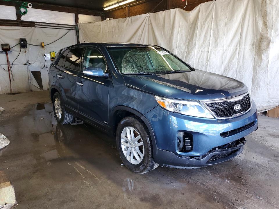 57196786 :رقم المزاد ، 5XYKTCA60FG609614 vin ، 2015 Kia Sorento مزاد بيع