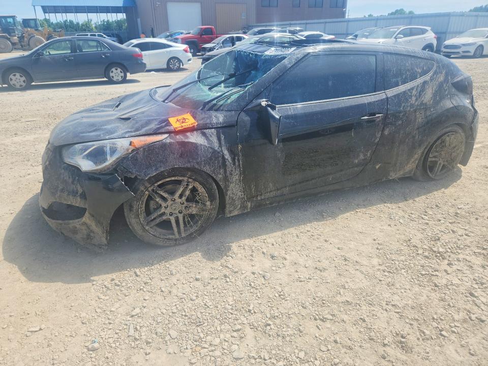 2013 Hyundai Veloster მანქანა იყიდება აუქციონზე, vin: KMHTC6AD7DU138055, აუქციონის ნომერი: 57225906