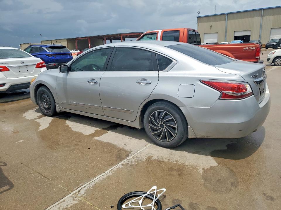 56635606 :رقم المزاد ، 1N4AL3AP9FN326339 vin ، 2015 Nissan Altima مزاد بيع