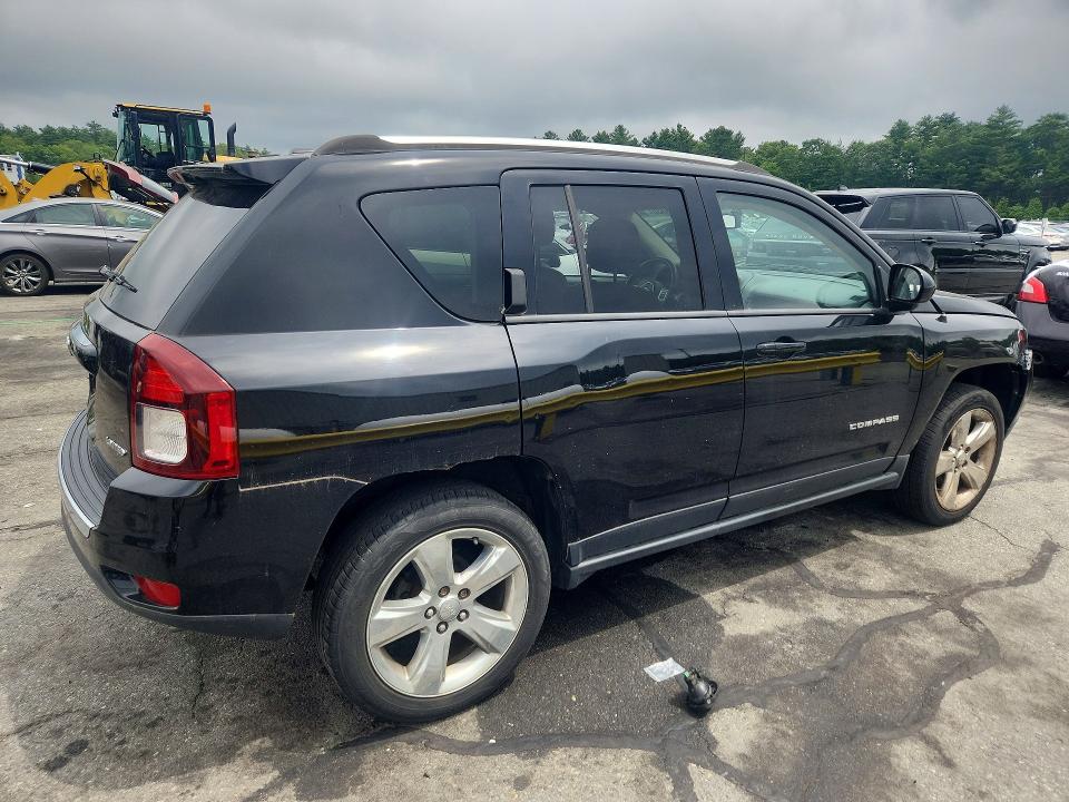 57618336 :رقم المزاد ، 1C4NJDCB2ED652819 vin ، 2014 Jeep Compass مزاد بيع