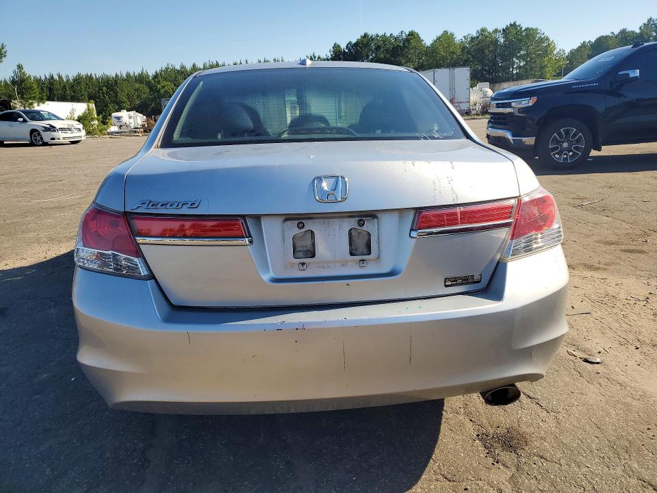 Auction sale of the 2011 Honda Accord, vin: 1HGCP2F81BA075077, lot number: 56176516