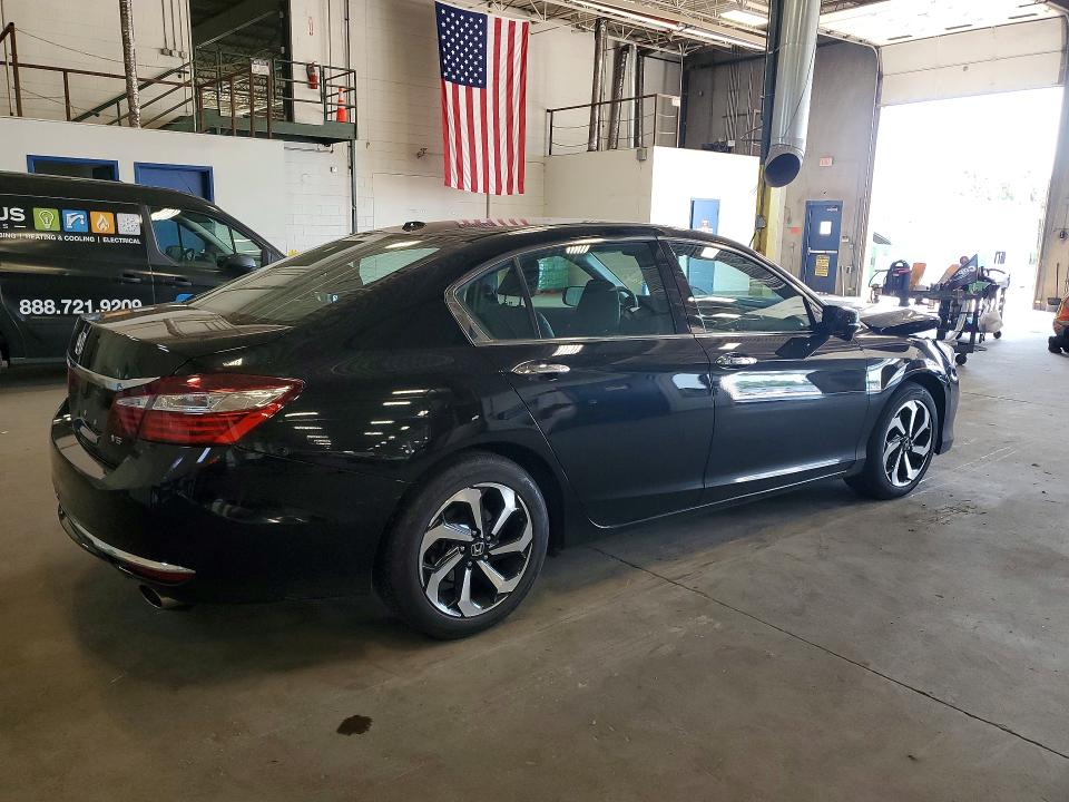 Продаж на аукціоні авто 2017 Honda Accord, vin: 1HGCR3F80HA038482, номер лоту: 59073686