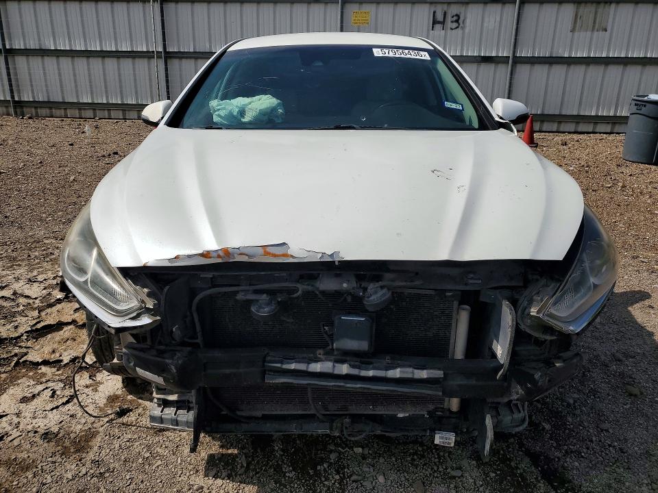 57956436 :رقم المزاد ، 5NPE34AFXJH620415 vin ، 2018 Hyundai Sonata مزاد بيع