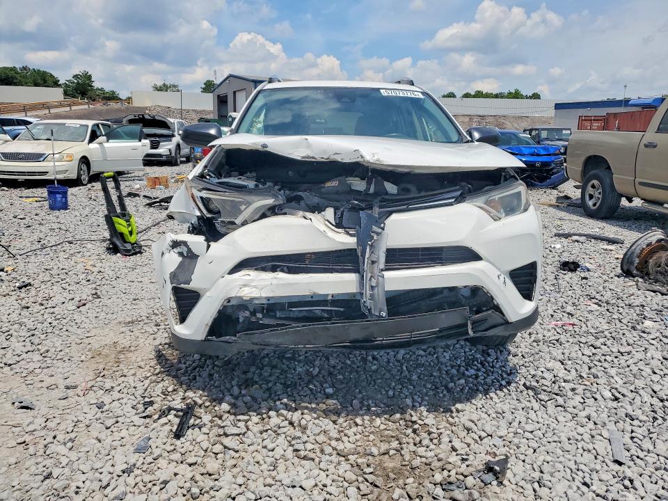 Продажа на аукционе авто 2017 Toyota Rav4, vin: JTMZFREV3HJ142542, номер лота: 57073776