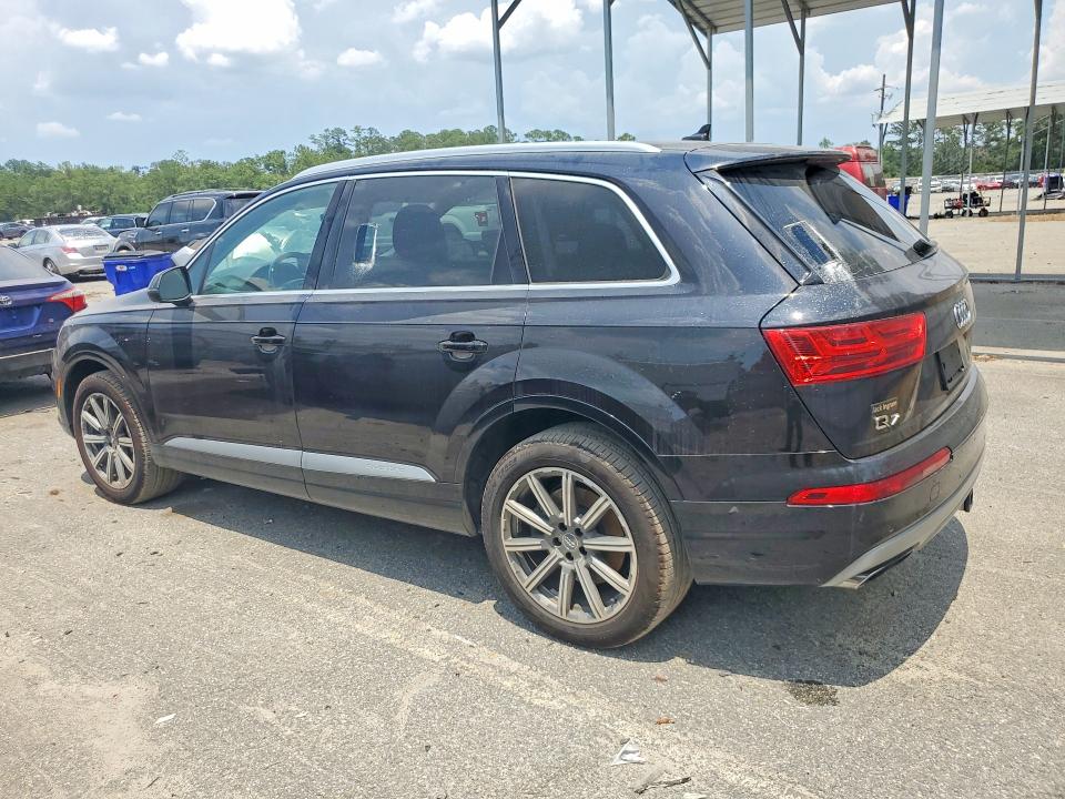 56159676 :رقم المزاد ، WA1VAAF78JD030011 vin ، 2018 Audi Q7 مزاد بيع