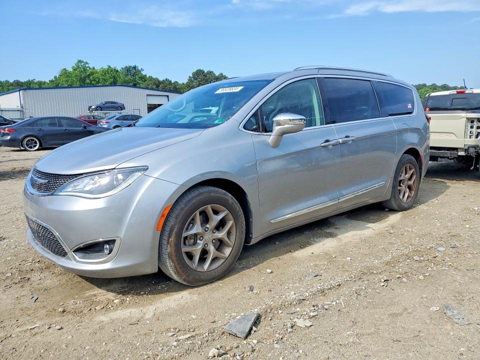 Auction sale of the 2018 Chrysler Pacifica, vin: 2C4RC1GGXJR274174, lot number: 56528836