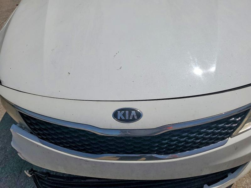 59100836 :رقم المزاد ، 5XXGT4L3XJG233810 vin ، 2018 Kia Optima مزاد بيع