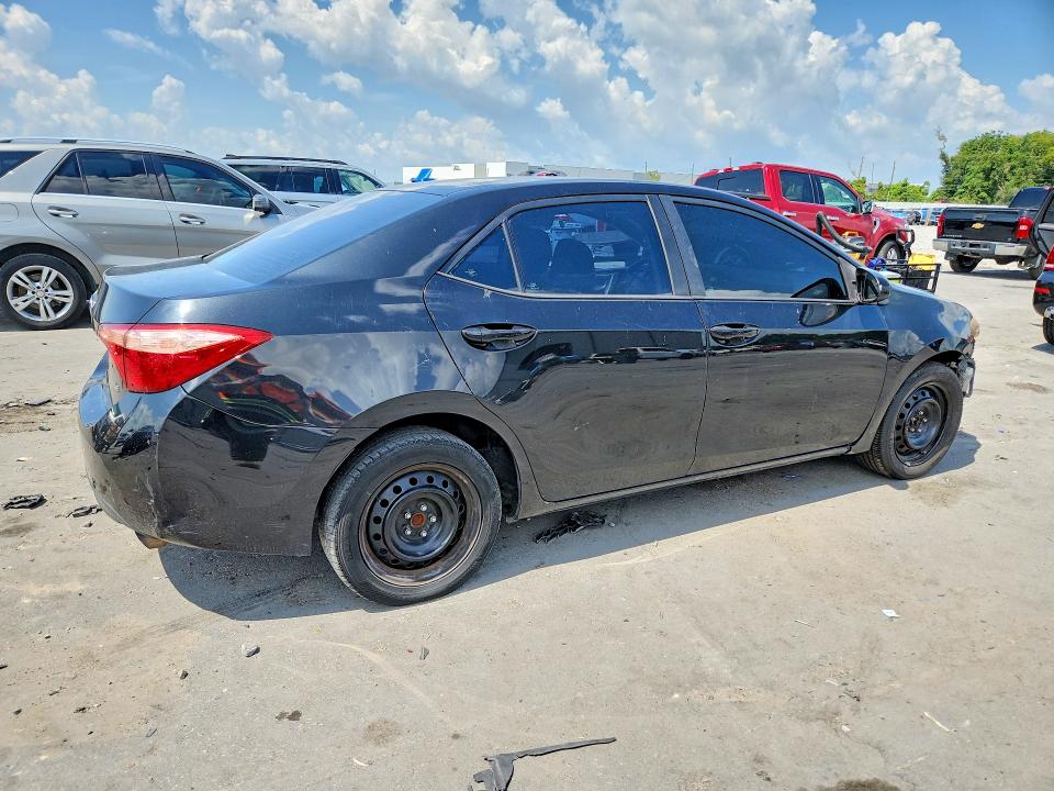 Aukcja sprzedaży 2018 Toyota Corolla, vin: 5YFBURHE3JP802048, numer aukcji: 58605186