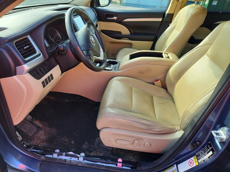 Продажа на аукционе авто 2016 Toyota Highlander, vin: 5TDKKRFH5GS502692, номер лота: 58627046