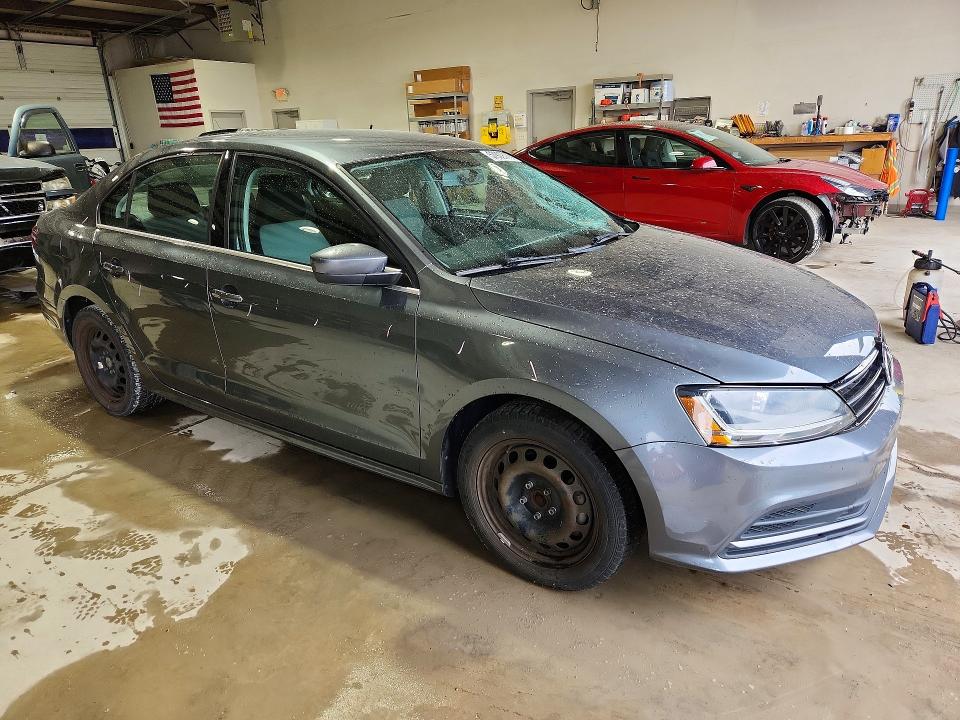 57909776 :رقم المزاد ، 3VW2B7AJ3HM356953 vin ، 2017 Volkswagen Jetta مزاد بيع
