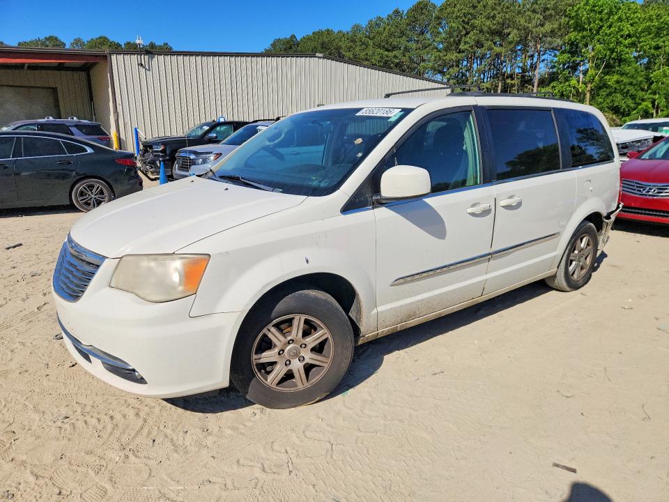 2011 Chrysler Town & Country მანქანა იყიდება აუქციონზე, vin: 2A4RR5DG5BR605118, აუქციონის ნომერი: 55620186