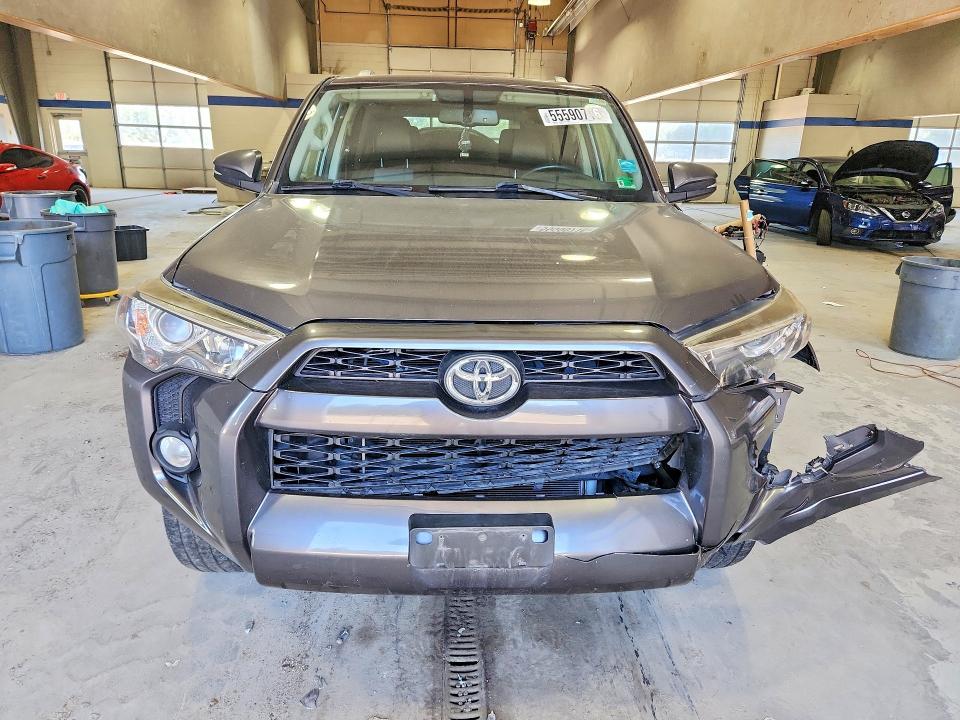 55590716 :رقم المزاد ، JTEBU5JR5G5288730 vin ، 2016 Toyota 4runner مزاد بيع