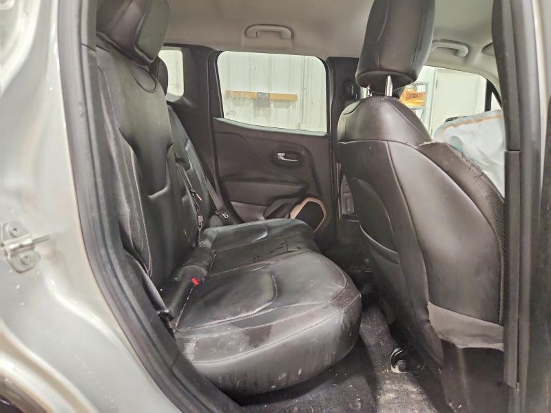 2015 Jeep Renegade მანქანა იყიდება აუქციონზე, vin: ZACCJADTXFPB32206, აუქციონის ნომერი: 57585296