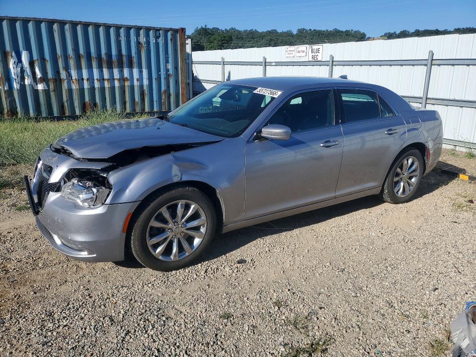 Aukcja sprzedaży 2015 Chrysler 300, vin: 2C3CCARG3FH736627, numer aukcji: 55727566