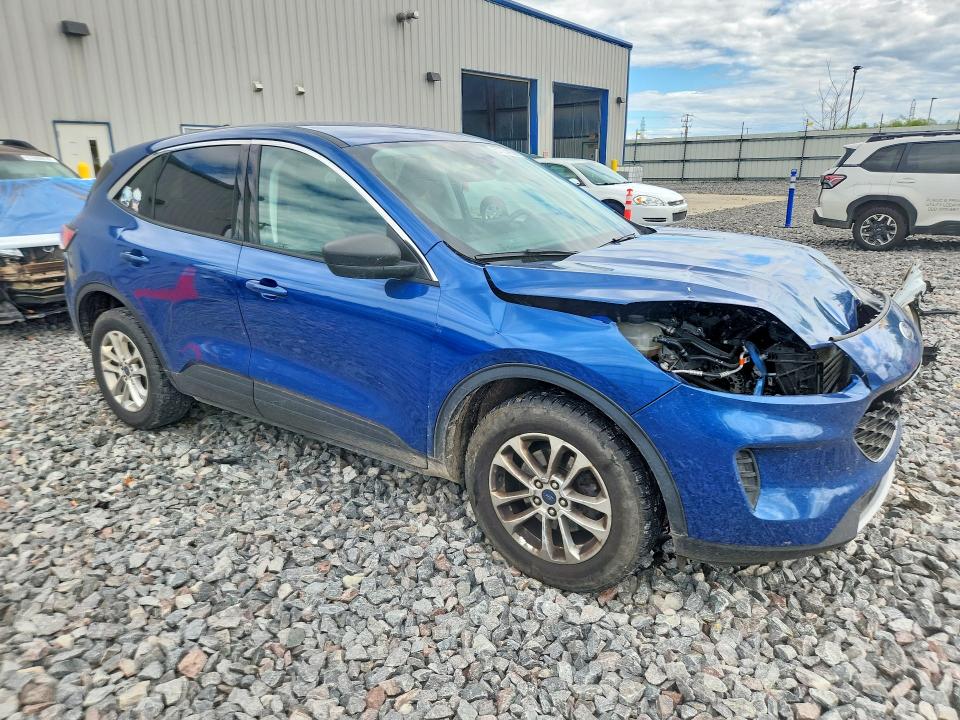 2022 Ford Escape მანქანა იყიდება აუქციონზე, vin: 1FMCU9G69NUB22609, აუქციონის ნომერი: 57754826
