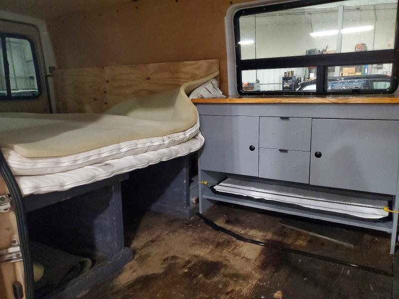 59109326 :رقم المزاد ، WD2YD641135398418 vin ، 2003 Mercedes-benz Sprinter مزاد بيع
