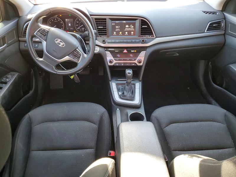 2017 Hyundai Elantra მანქანა იყიდება აუქციონზე, vin: 5NPD84LF0HH137472, აუქციონის ნომერი: 56280046